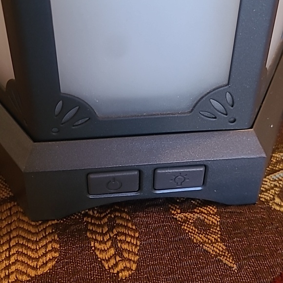 Young Living Oil Diffuser - Picture 2 of 4